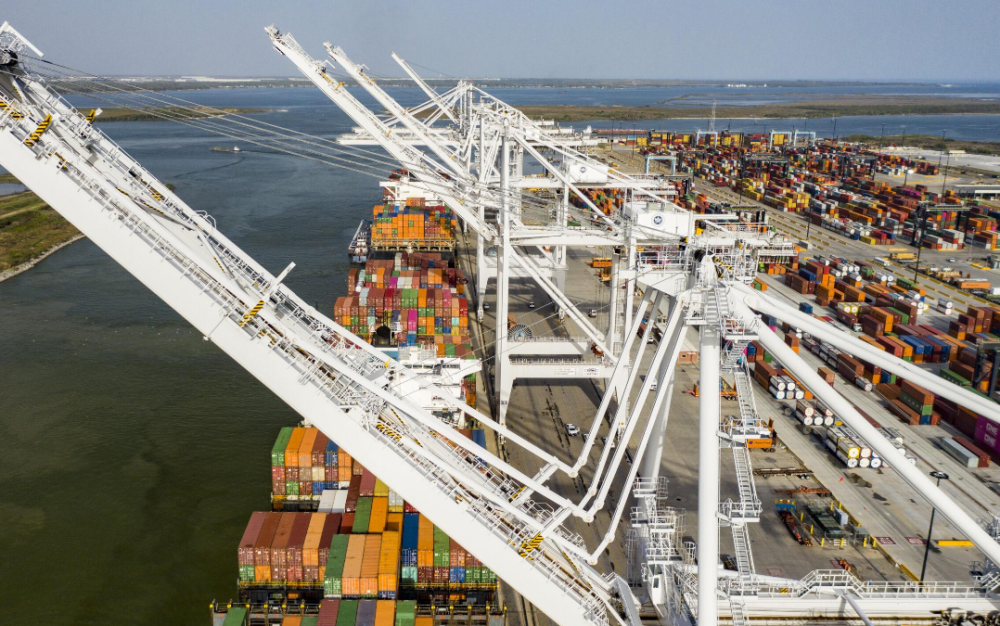 港口扩张与仓储建设同步增长，休斯顿进入海外仓扩张周期