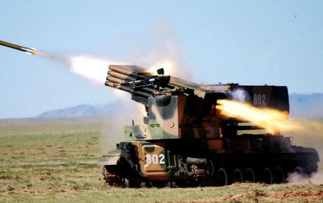 俄羅斯稱美國向烏克蘭發送火箭武器是在火上澆油  為了反擊俄羅斯可能會使用各種高殺傷力武器警告歐美  俄美的尖銳對抗已經造成了高通脹並可能引發世界大戰