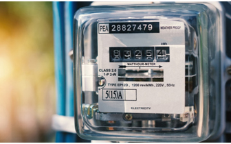 高昂電費的多米諾骨牌效應現在正在休斯頓市發生 Reliant 公司宣布其固定費率電費政策電價格受到保護
