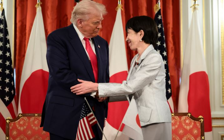 川普称美开战必赢 讚日首位女相