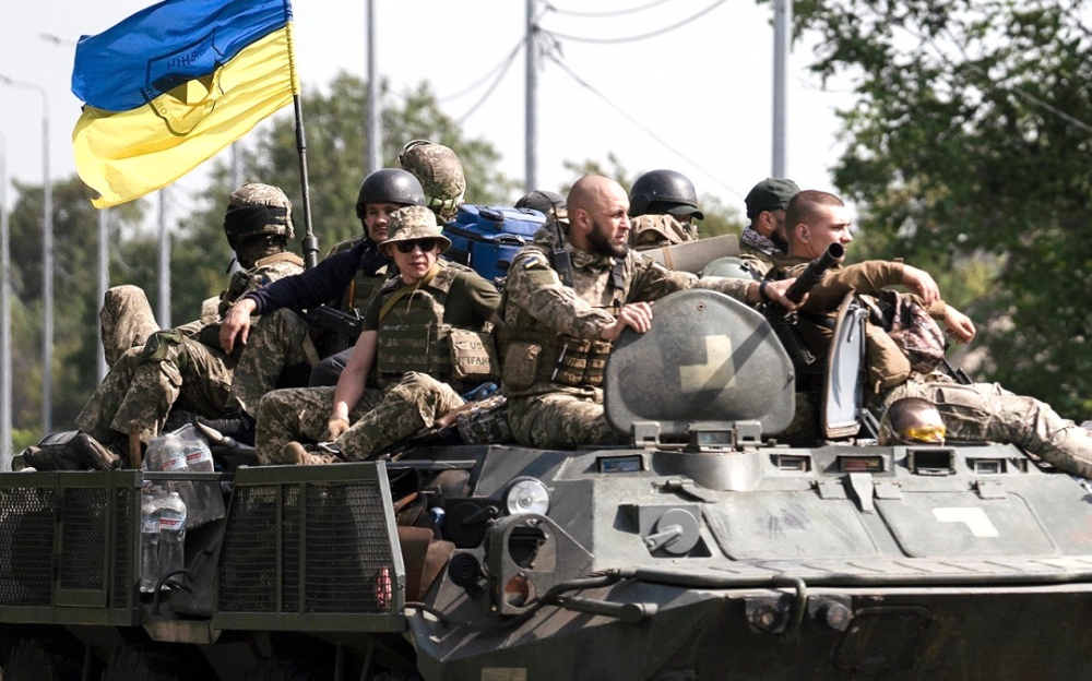 乌克兰军队在南部的重大反攻中突破了俄罗斯的防线