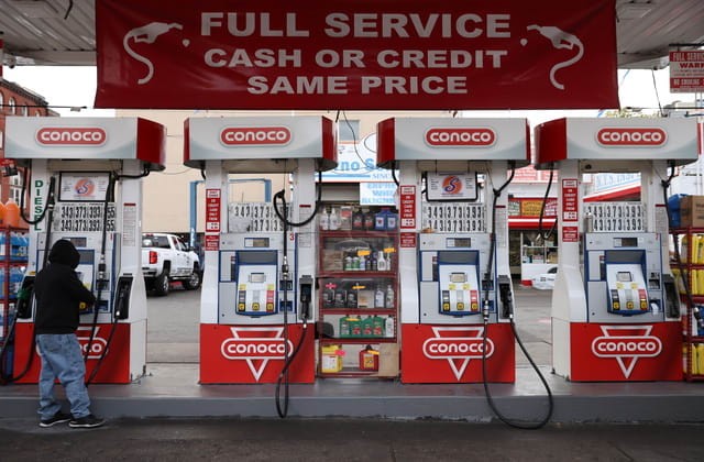 Here's what is happening with gas prices in the U.S.