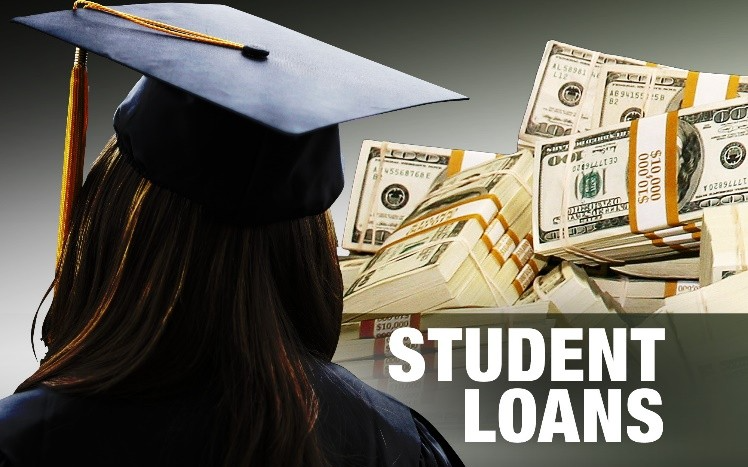 最高法院取消学生贷款减免的决定将使借款人损失数千美元  消费者每月的偿还学生贷款将导致明年初支出开始收缩