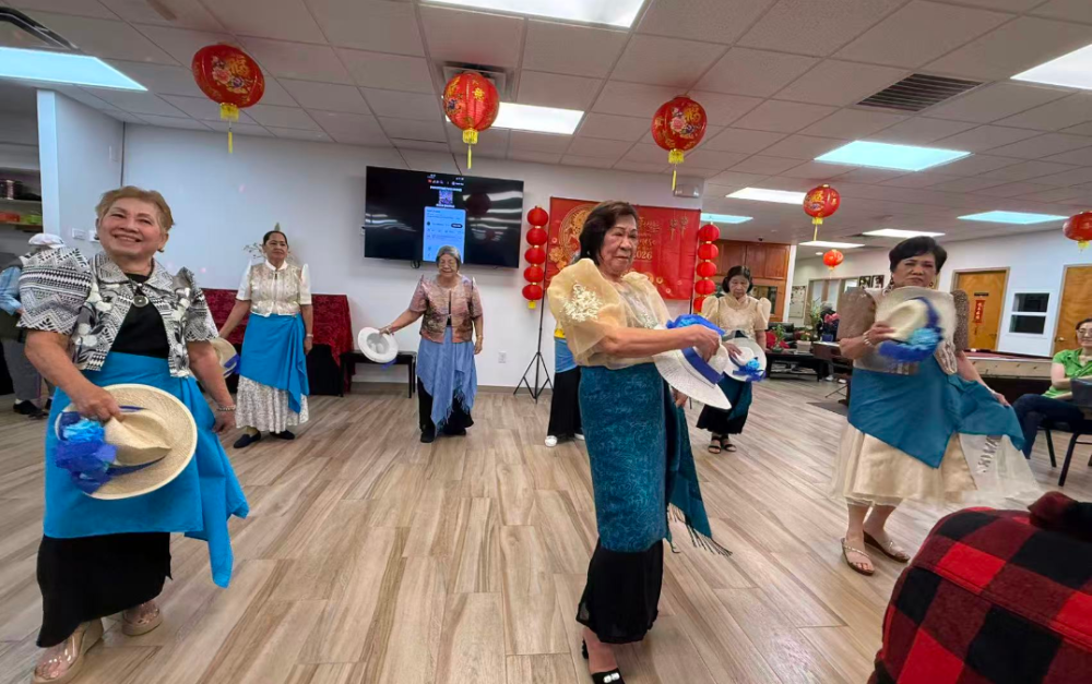 馬上有春意，歲歲皆歡歌，長樂活動中心春節盛典掌聲不斷