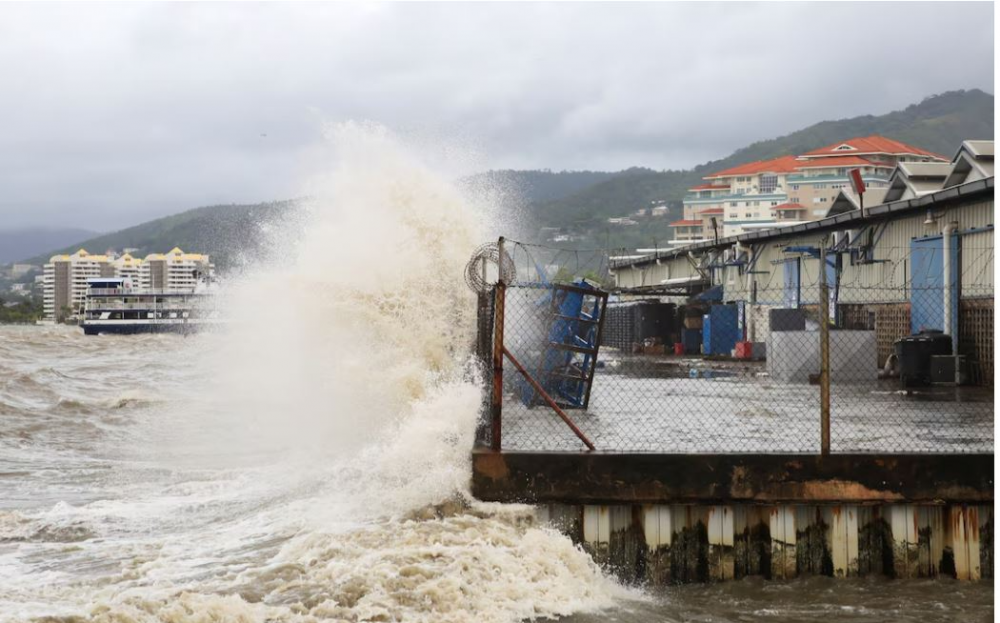 4級颶風貝羅來勢洶洶 加勒比海國家嚴陣以待