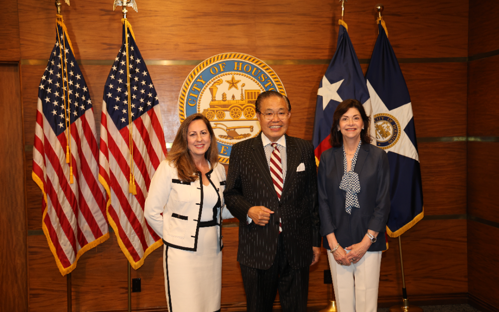 李蔚華獲任命為「休士頓第一委員會」Houston First董事 首位華裔傑出人士人選，未來將掌管休士頓Johns Hall等10餘幢市府資產