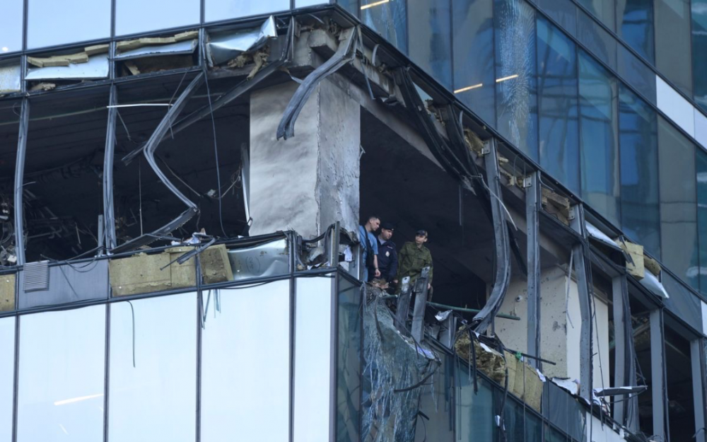 莫斯科危急    無人機叁天內第二次擊中俄羅斯各部委大樓
