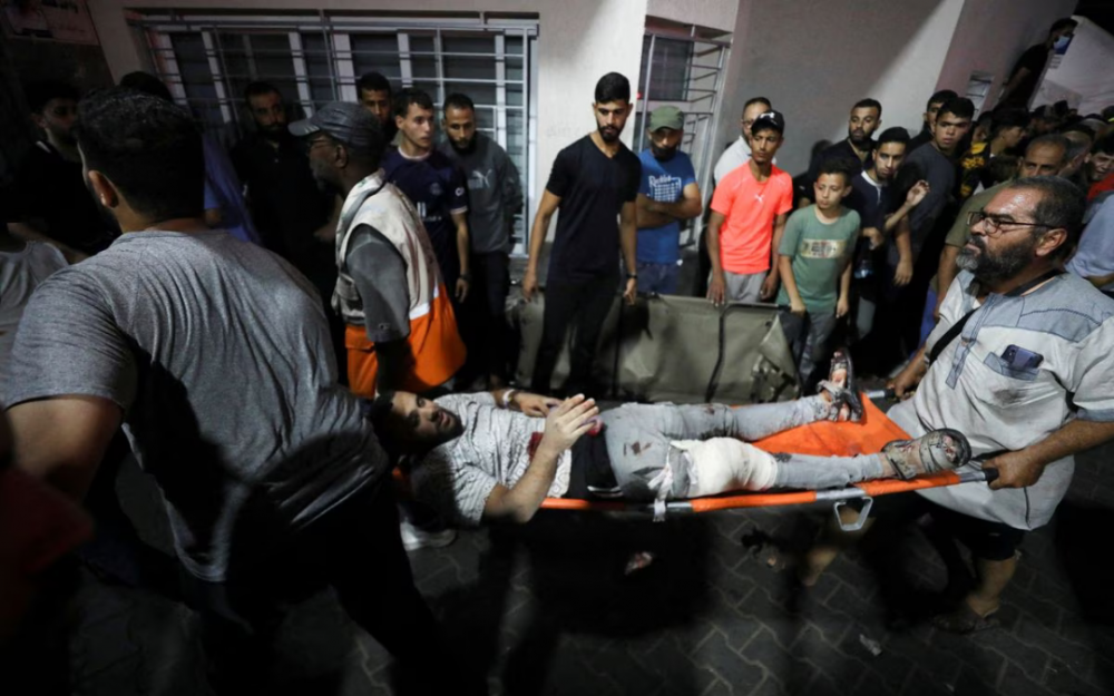 加沙医院遭导弹袭击造成数百人死亡后，拜登前往以色列