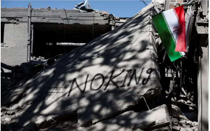 川普同意暂停两週对伊朗轰炸 油价暴跌