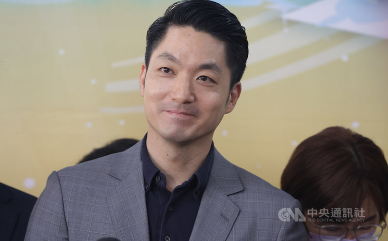 蔣萬安訪上海：為兩岸留下和平的一道細線