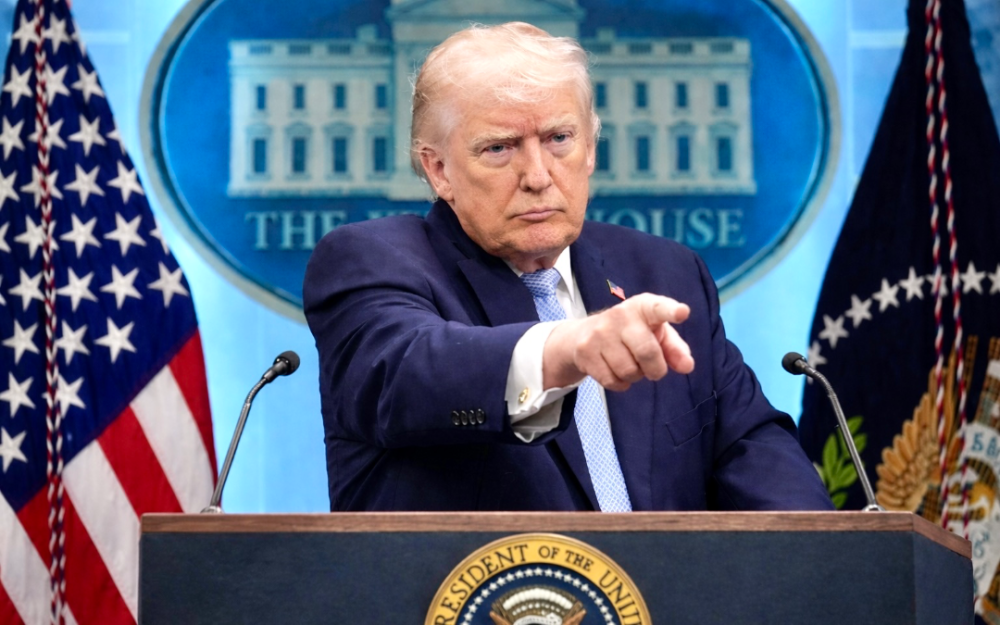 特朗普发出强烈警告：若伊朗不达成协议“整个文明今晚或将毁灭”