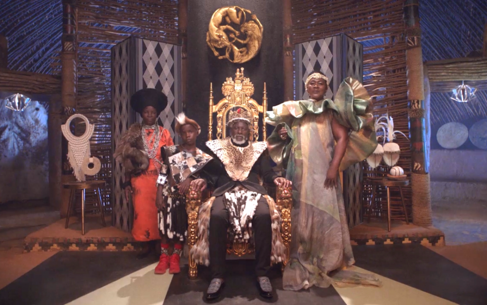 著名黑人歌星碧昂丝将在迪士尼发行新视频专辑《 黑人王》