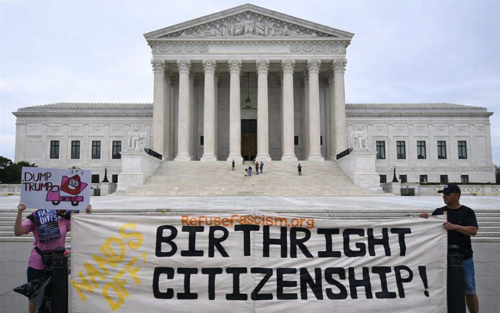 最高法院將審查特朗普“出生公民權”行政令  美國憲法爭議再掀高潮