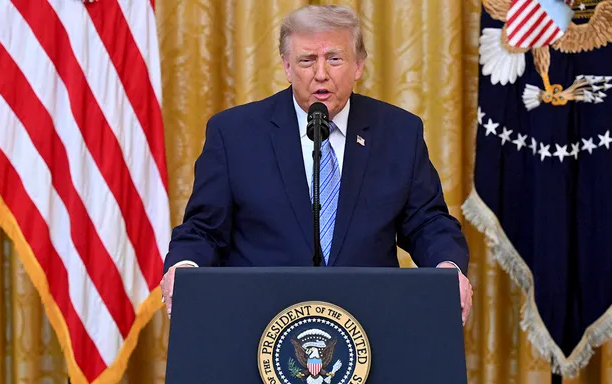 特朗普解密“震撼”選舉情報 共和黨力推《SAVE America法案》 保守派要求公民身份驗證再掀選舉改革之爭