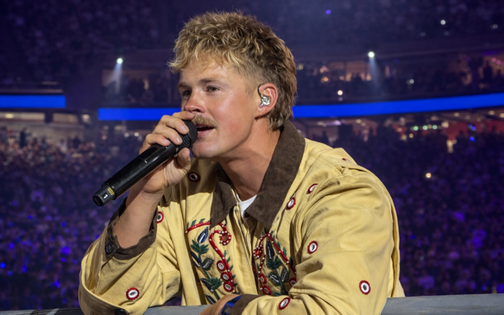 Forrest Frank首登休斯顿牛仔节舞台    信仰之歌回荡牛仔之城