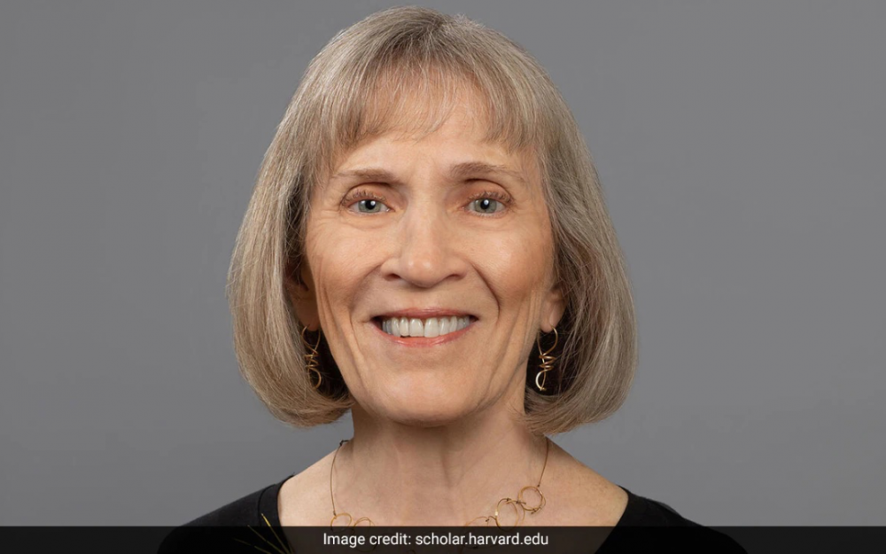 诺贝尔经济学奖授予美国经济历史学家克劳迪娅·戈尔丁