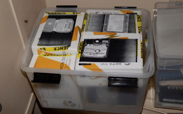 艾普斯坦案新證據　美司法部：再發現逾百萬份文件