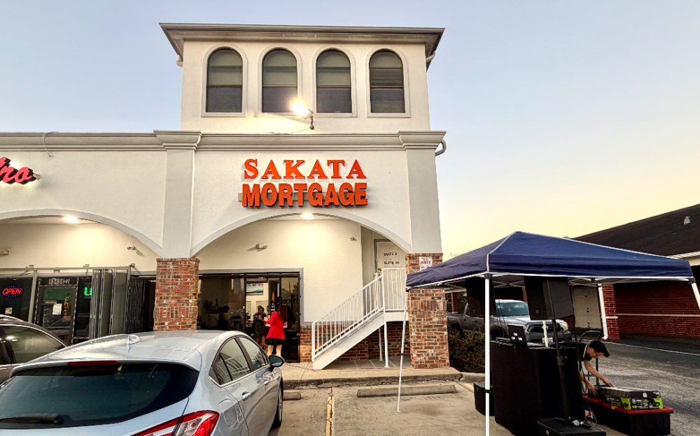 Sakata Mortgage合夥人晚宴隆重舉行　周念蓉七國語言服務贏信賴