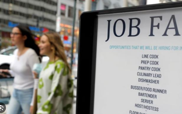 美國11月失業率4.6% 創4年來新高