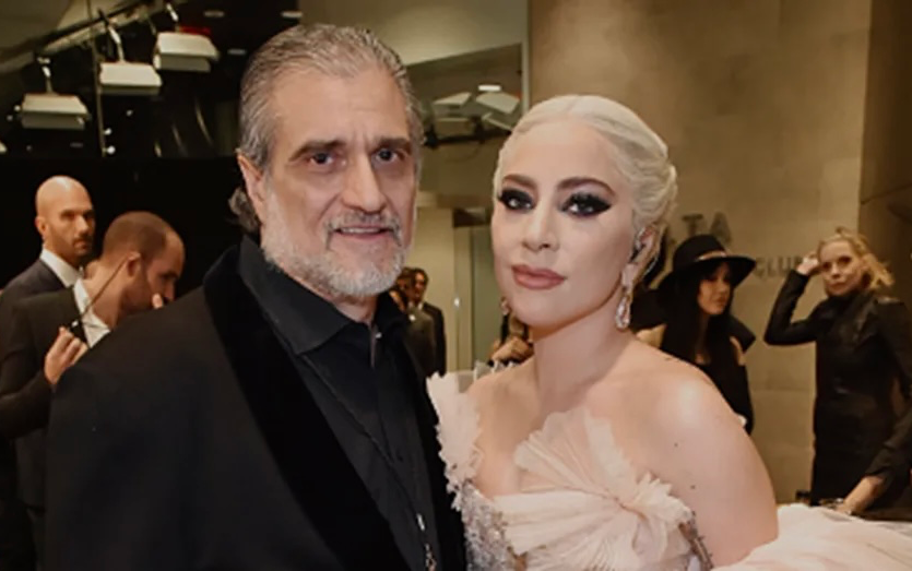 歌坛流行偶像巨星Lady Gaga 的父亲支持特朗普：“他是个爱国者”