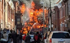 5岁的儿童玩打火机点燃圣诞树引发费城大火    造成12人死亡