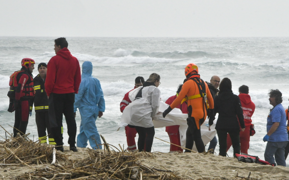地中海中部移民沉船事故造成 41人死亡