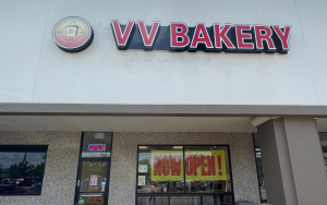 Pearland新开的V V Bakery 西点中做,创出自己的特色!