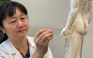 糖城安利疼痛专科妙手回春、针灸治疗疼痛!