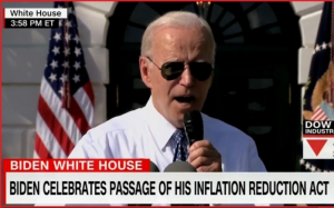 国会议员艾尔格林出席白宫招待会庆祝通过减少通胀法案   数百万美国人将受益於降低的医疗保健以及清洁能源成本