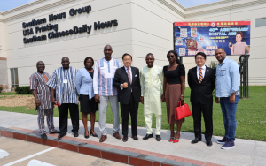 布吉纳法索(Burkina Faso)总统特别顾问拜访美南新闻  李蔚华率专家学者与会对谈,共创双赢