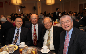 休斯敦美国华裔医生协会 (CADAH) 毛志江 (Dr. Chi Mao) 博士纪念奖学金