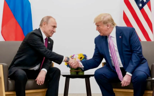 特朗普与普京会谈在即    前白宫高官称其展现“谈判天才”