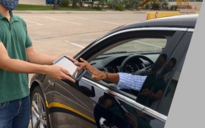 德州共和黨告哈里斯縣「免下車投票」,遭法院駁回