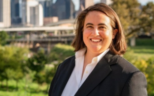 哈裡斯县宣佈新选举行政长官