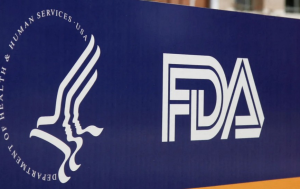 美国健康政策与风险新动态：五大焦点事件，从FDA人事变动到食品警报与瘦身药危机