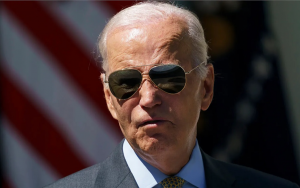 拜登传记作家:如果拜登退选“不会完全令人震惊”