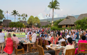 夏威夷毛伊岛传统拉海纳草裙舞剧场盛宴   吃喝玩乐的天堂