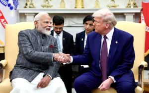 特朗普譴責印度征收高關稅，強調對等關稅制度，同意展開貿易談判