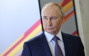 普京:俄罗斯有足够力量完成乌克兰行动,希望不必动用核武