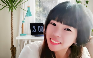 中国诗人Anna惠子荣获2021年黎巴嫩第十九届纳吉.阿曼国际文学奖