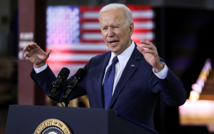 拜登费城演说批川普:共和党挡投票法是攻击自由