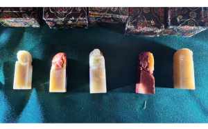 巨匠执刀，方寸乾坤：记篆刻大师江宜桥的巨玺寿山石宝玺传奇