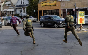 两位前总统谴责 ICE「暴行」