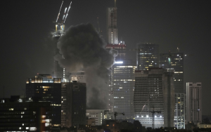 海湾国家称在过去24小时内拦截数百枚伊朗导弹与无人机   联合美方强烈谴责德黑兰