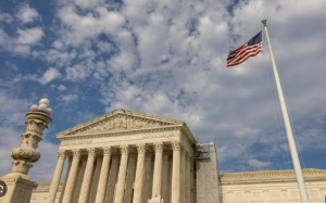 国务院将裁员逾千人 遭批削弱美国全球地位