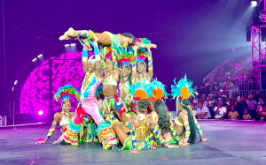 宇宙靈魂馬戲團重返休斯頓，慶祝這場國際文化盛宴30 周年