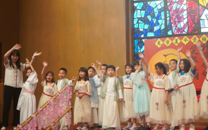 “武侠”世界的“东方童话”奇幻之旅——2023年龙学天下中文学校暑期夏令营结业典礼