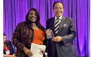 以沟通為桥，筑梦為桥樑——荣获「传媒精英奖」有感