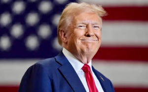 特朗普“伟大而美丽的法案”在参议院迈出关键一步，赢得共和党支持但遭民主党强烈阻挠