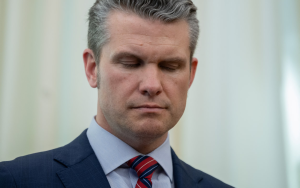 泄密風波震動五角大樓   國防部長赫格塞斯陷入“也門群聊門”